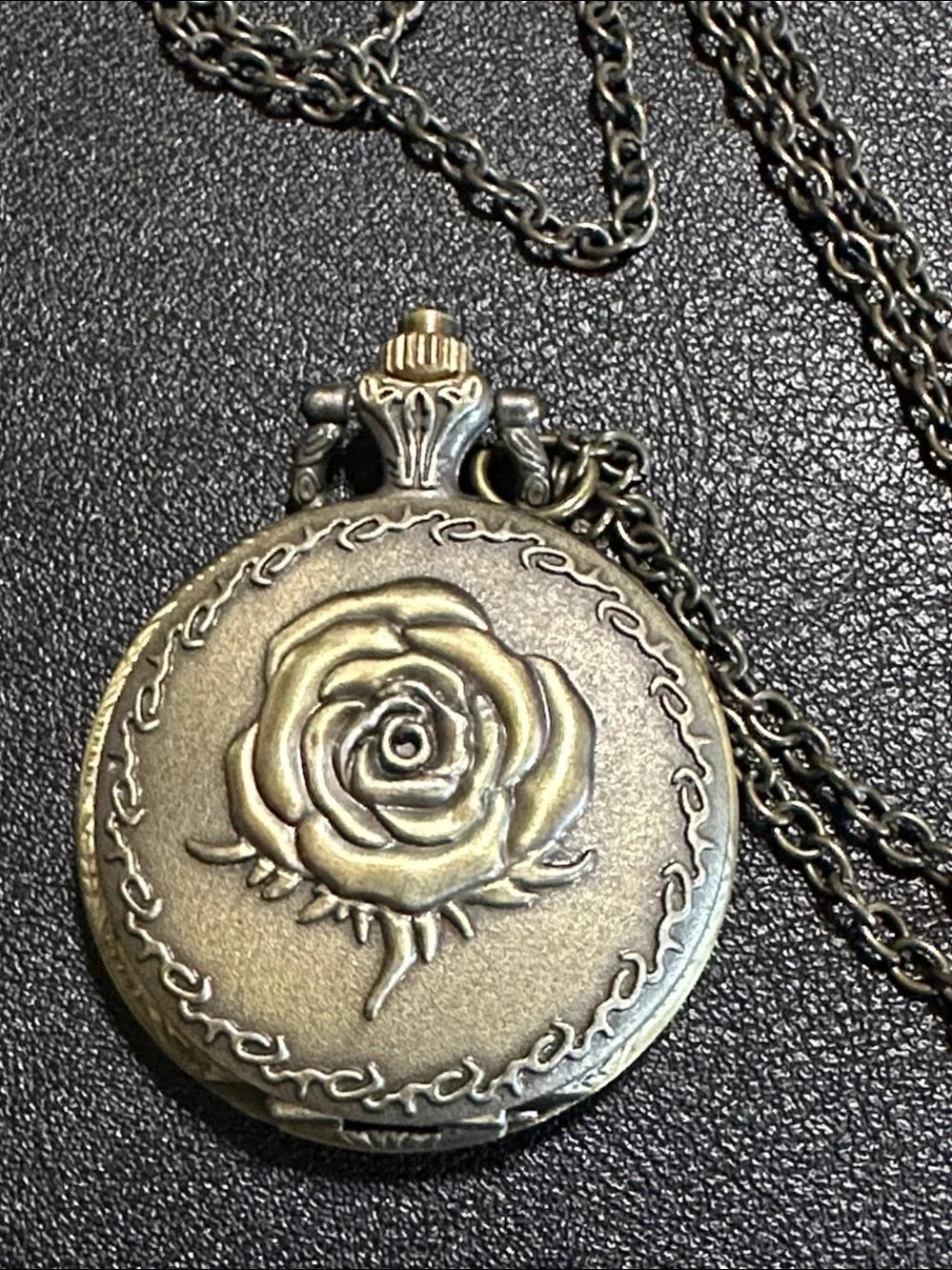 Rose Vintage Bronze Pendant Quartz Watch